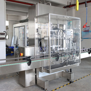 Fabbrica su misura a <span class=keywords><strong>4</strong></span> pistoni linea imbottigliatrice riempitrice tappatrice - Product Image 3