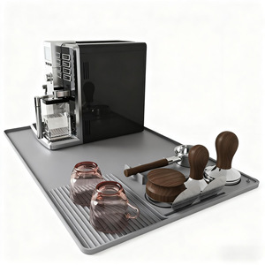 Tapis multifonctionnel carré en silicone de style chinois pour machine à café, idéal pour l'égouttage et le séchage sur comptoir de cuisine - Product Image 5