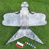 Kit de cerf-volant à peindre soi-même Yuglow – Cerf-volant vierge à dessiner – Ensemble éducatif parent-enfant pour la peinture et le gribouillage – Cerf-volant artisanal fait main pour enfants
