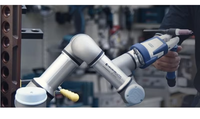 Le robot UR15 à grande vitesse pour environnements étroits doté d'un noyau de moteur à vitesse maximale de 5 m/s, charge utile de 17.5kg
