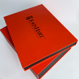 Custom Designed Folding Magnet karton Geschenk <span class=keywords><strong>box</strong></span> Schwarz Weiß Recycelte Materialien Matt Laminat ion Embossing Cosmetics - Product Image 3