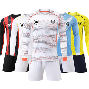 เสื้อฟุตบอลสโมสรแบบกำหนดเองพร้อมการพิมพ์ดิจิตอลแบบระเหิด 100% โพลีเอสเตอร์ แขนยาว ชุดเสื้อฟุตบอล บริการ OEM - Product Image 4