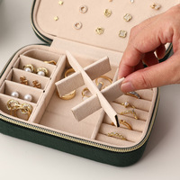 Bagues boucles d’oreilles bracelets pendentifs bijoux boîte à bijoux logo personnalisé velours travel case