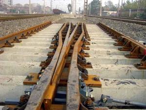 Construction ferroviaire pièces <span class=keywords><strong>de</strong></span> <span class=keywords><strong>chemin</strong></span> <span class=keywords><strong>de</strong></span> <span class=keywords><strong>fer</strong></span> commutateur <span class=keywords><strong>de</strong></span> participation ferroviaire avec bon prix en vente - Product Image 2