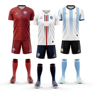 Camiseta de fútbol personalizada de alta calidad para hombre, uniforme de entrenamiento de club de fútbol sublimado para deportes, servicio de suministro OEM - Product Image 1