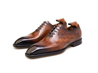 Neue klassische elegante handgefertigte Wholecut Oxford Herrenschuhe aus echtem Rindsleder, geprägte formelle Hochzeitsschuhe.