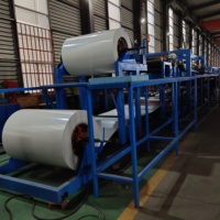 Machine à panneaux de toit sandwich en polyuréthane Pu Ligne de production de panneaux de porte sectionnelle Pir Pur Machine à panneaux sandwich