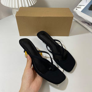 <span class=keywords><strong>Scarpe</strong></span> da <span class=keywords><strong>donna</strong></span> 2025 francia tipo moda da <span class=keywords><strong>donna</strong></span> <span class=keywords><strong>tacco</strong></span> alto a spina <span class=keywords><strong>di</strong></span> pesce alla moda sandali da <span class=keywords><strong>donna</strong></span> sandali <span class=keywords><strong>scarpe</strong></span> Luxu - Product Image 4