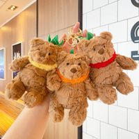 En gros, porte-clés en peluche ours en peluche Kawaii doux de 12 cm avec chapeau à motif fruit, assortiment, pour breloque de sac et cadeau