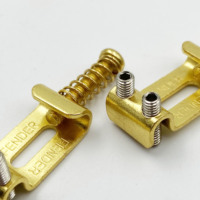 Pont de guitare électrique 10,5 mm avec système de vibrato simple, type ST, avec chevalet métallique et chevilles de cordes, plaque de verrouillage des cordes inférieures, couleurs Or, Argent, Noir