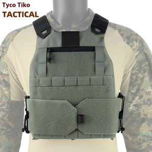 Chaleco Táctico de Poliéster Impermeable de Liberación Rápida Personalizado, Chaleco de Campo de Moda para Uso Interno y Externo - Product Image 4