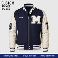 Blousons Homme Personnalisés Bleu Marine de Haute Qualité avec Manches en Cuir Crème, Patch Lettres Chenille et Rayures Côtelées pour Style Universitaire et Streetwear