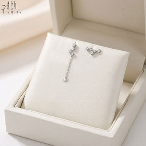 Boucles d'oreilles clous asymétriques à pampilles de qualité exceptionnelle en or blanc massif 18 carats avec diamants naturels véritables, vente en gros - Product Image 4