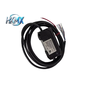 Sensor de Desplazamiento Láser CMOS KEYENCE IL-1000 de Calidad Superior, Unidad Amplificadora, Tipo de Montaje en Riel DIN, en Stock - Product Image 1