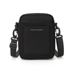 Sac à bandoulière multi-usage pour homme - Sac à bandoulière et sac à dos imperméable pour un usage quotidien - Product Image 1