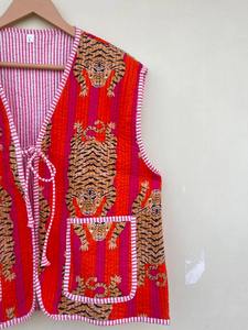 Chaleco Acolchado de Algodón con Estampado de Tigre Hecho a Mano, Chaleco Indio sin Mangas, Chaqueta Acolchada Reversible, Chaleco de Invierno Ecológico - Product Image 3