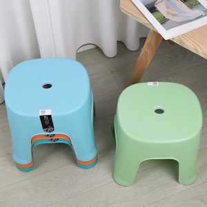 Taburete Bajo de Plástico Yongshun 27x26x24cm, Plegable, Antideslizante, Engrosado, Apilable, para Niños, Baño, Hogar, Jardín de Infancia - Product Image 2