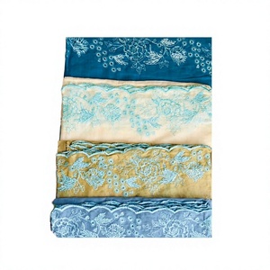Chal de Algodón Voile al por Mayor con Bordado Floral, Borde Festoneado, Ligero, Transpirable, Suave y con Caída, para Mujer, OEM ODM Personalizado - Product Image 3