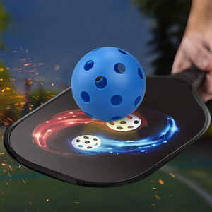 Pelotas de Pickleball Personalizadas al por Mayor de Alta Calidad, Profesionales, de 40 Hoyos para Exteriores y 26 Hoyos para Interiores, para Entrenamiento - Product Image 4
