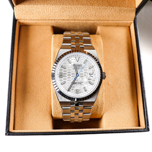 Reloj Mecánico de Hombre de Alta Calidad, Lujoso, de Acero Inoxidable, con Cristal de Zafiro, Caja de 40 mm, Resistente al Agua 5 BAR, con Botón de Presión - Product Image 1