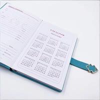 Offre Spéciale : Carnet de Bureau A5 Personnalisable avec Couverture en Cuir Imprimée, Fermeture Magnétique Métallique et Calendrier 2026