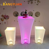 Meubles de bar à LED Tables de fête pour boîte de nuit, événement, banquet, tabourets de bar portables16 couleurs Table de cocktail lumineuse Table RVB moderne