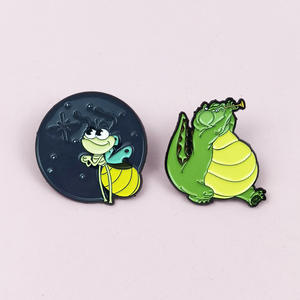 Broche <span class=keywords><strong>de</strong></span> dibujos animados <span class=keywords><strong>de</strong></span> hormiga, dinosaurio y animal, accesorios bonitos, insignia para ropa y mochila, decoración personalizada, insignia <span class=keywords><strong>de</strong></span> animal, venta al por mayor - Product Image 4