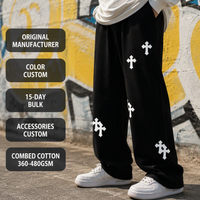 Celana Sweatpants Pria Gothic Y2K Streetwear Bahan Fleece Katun Hitam Custom 420GSM Ukuran Besar Model Baggy Kaki Lebar Motif Silang Pinggang Elastis