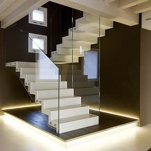 <span class=keywords><strong>Escalier</strong></span> intérieur à poutre unique, <span class=keywords><strong>escalier</strong></span> flottant <span class=keywords><strong>droit</strong></span> avec <span class=keywords><strong>marches</strong></span> en bois massif pour <span class=keywords><strong>escalier</strong></span> en métal et en bois - Product Image 1