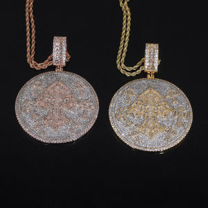 Collana con ciondolo da uomo incisa con croce a forma geometrica rotonda CZ di grandi gioielli Hip Hop - Product Image 6