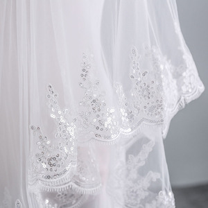 Delle donne <span class=keywords><strong>Velo</strong></span> Da Sposa 2 Tier Punta Delle Dita Lunghezza <span class=keywords><strong>Velo</strong></span> di Pizzo per la Sposa Paillettes <span class=keywords><strong>Velo</strong></span> di Pizzo Con Pettine - Product Image 4