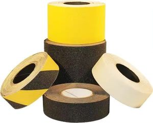 Ruban Adhésif Antidérapant en PVC Facile à Installer – Adhésion Puissante, Étanche pour une Sécurité Rapide des Escaliers Intérieurs/Extérieurs - Product Image 1