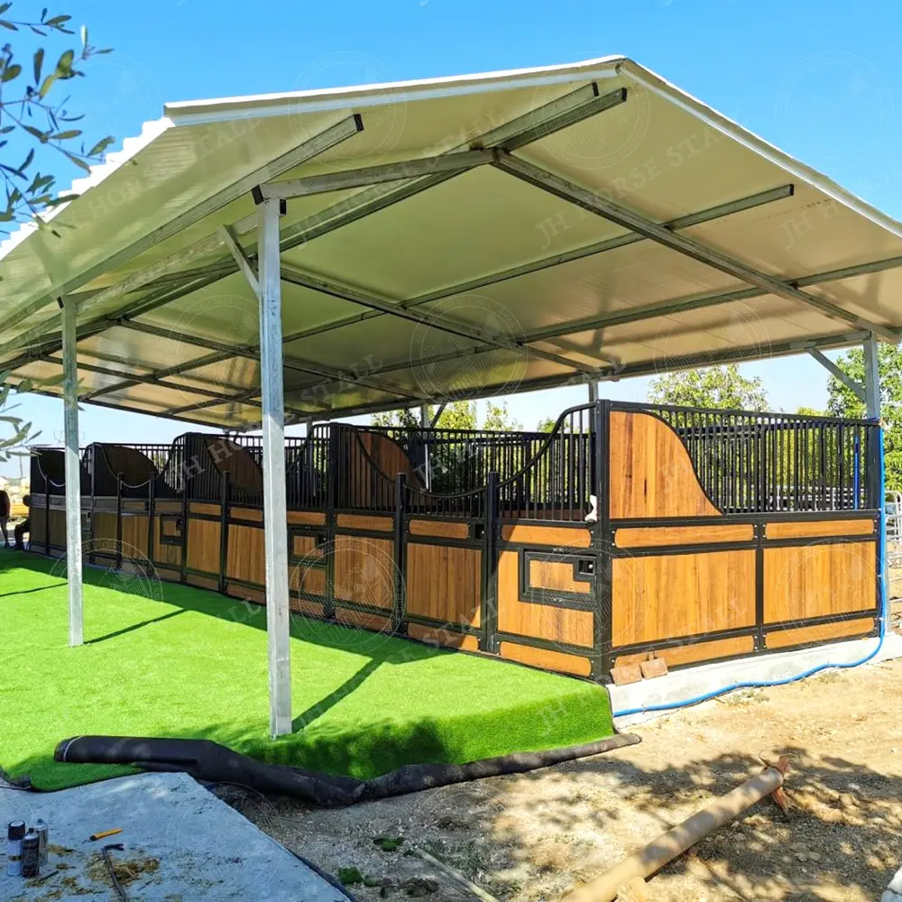 New Design Built to Order Wooden Outdoor Easy Installation Steel Pole Barn Horse Stable