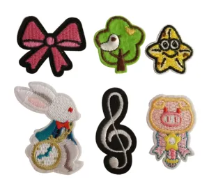 IS08-Wholesale Free Custom Cartoon Letter Logo Design Embroidery Bead Sequin Applique Patches For Kids Clothing