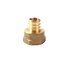 Latón sin plomo 1/2 pulgadas PEX a 1/2 pulgadas NPT adaptador <span class=keywords><strong>de</strong></span> acoplamiento <span class=keywords><strong>de</strong></span> crimpado <span class=keywords><strong>de</strong></span> lengüeta hembra para fontanería y suministro <span class=keywords><strong>de</strong></span> <span class=keywords><strong>agua</strong></span> - Product Image 5