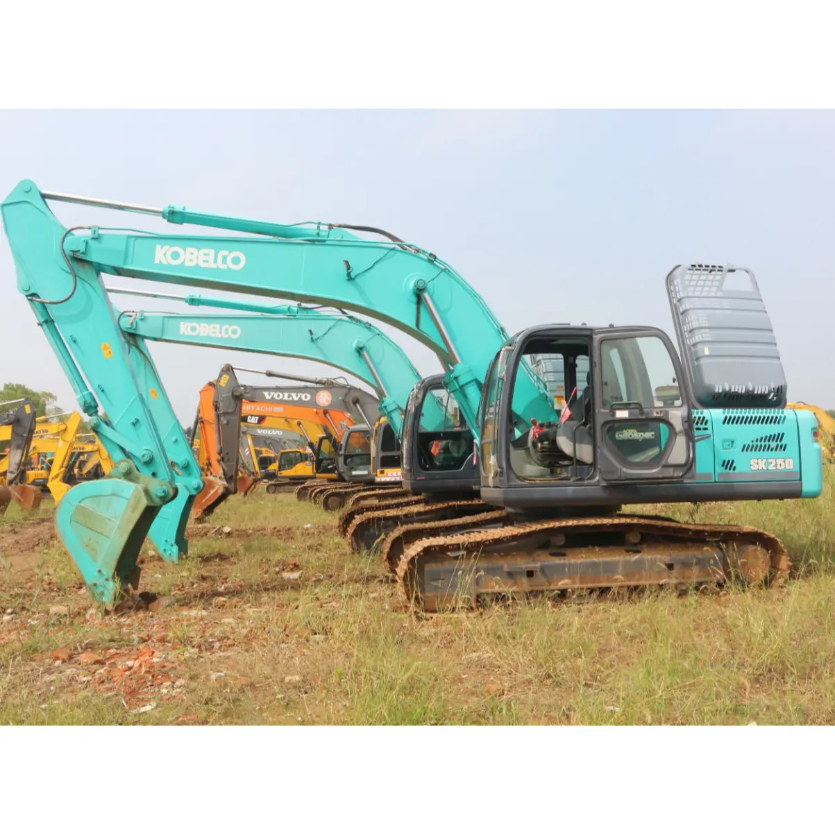 Japanese original Used construction machinery Kobelco SK250 used caterpillar excavator 25 tons 30 tons low price for sold