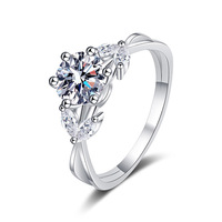 S925 argent sterling Mosang diamant haut de gamme style européen et américain fleur épanouie D-couleur Mosang pierre anneau pour mariage