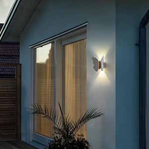Elegantes Lámparas de Pared para Interiores y Exteriores con Forma de Mariposa - Product Image 4
