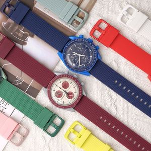 Bracelets de montre en silicone à mailles, à libération rapide, personnalisés, 20 mm, 22 mm, vente en gros, sport, fitness, bracelet de montre en caoutchouc Moonswatch - Product Image 2