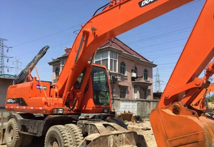 Excavatrice sur chenilles Doosan DH210W-7 d'occasion à vendre, état parfait, origine Corée du Sud, moteur inclus, modèle 2018, 1 an - Product Image 5