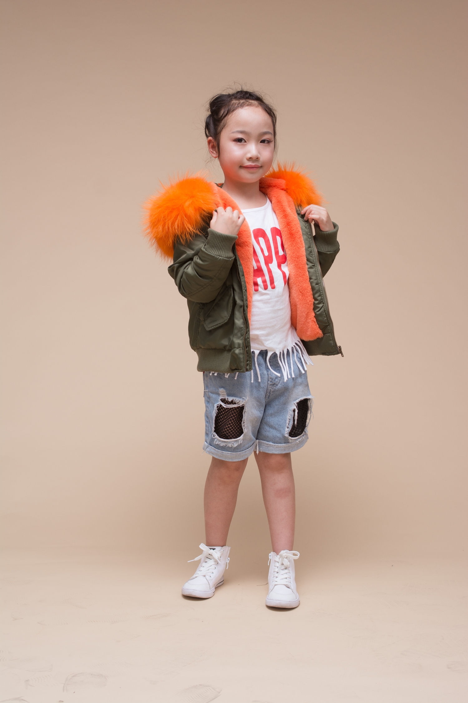 Verde kaki + arancione