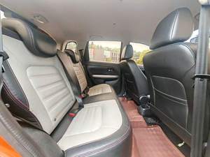 Great Wall M4 2014, SUV intermédiaire, <span class=keywords><strong>voiture</strong></span> à essence manuelle la plus vendue, phares LED avant et arrière, type <span class=keywords><strong>de</strong></span> carrosserie, climatiseur, actuellement <span class=keywords><strong>voiture</strong></span> d'occasion à prix abordable - Product Image 4