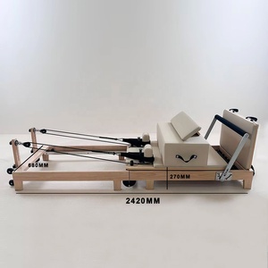 Máquina de Pilates Reformer Plegable de Madera de Roble Blanca, Portátil y Compacta para Uso en Casa o Estudio - Product Image 3