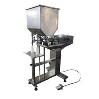 Machine de remplissage semi-automatique en acier inoxydable de qualité alimentaire pour sauces tomate, boissons et huiles, avec emballage en sachets en verre