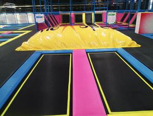 Prix d'usine Parc de <span class=keywords><strong>trampoline</strong></span> pour aire de jeux intérieure pour enfants Grand toboggan intérieur en plastique pour enfants pour la vente en gros - Product Image 3