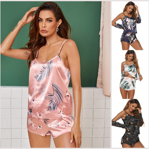 صدريات نسائية بدون أكمام من قطعتين ملابس نوم حريرية للنساء - Product Image 1