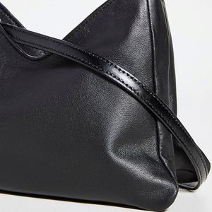 Bolso Tote de Cuero Personalizado para Mujer, de un Solo Hombro, Impermeable, Portátil, con Cierre de Cremallera, Negro, para Viajes de Primavera y Otoño - Product Image 2