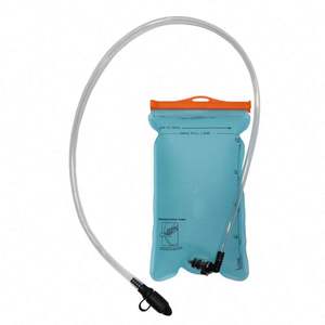 ÉCHANTILLON GRATUIT – Réservoir d'eau tactique personnalisé pour activités de plein air - Product Image 2