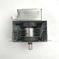 Vente directe d'usine d'accessoires pour fours à micro-ondes. Four à micro-ondes domestique avec magnétron.