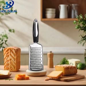Râpe à fromage en acier inoxydable en gros, outil de cuisine manuel multifonctionnel pour la maison avec poignée confortable - Product Image 4